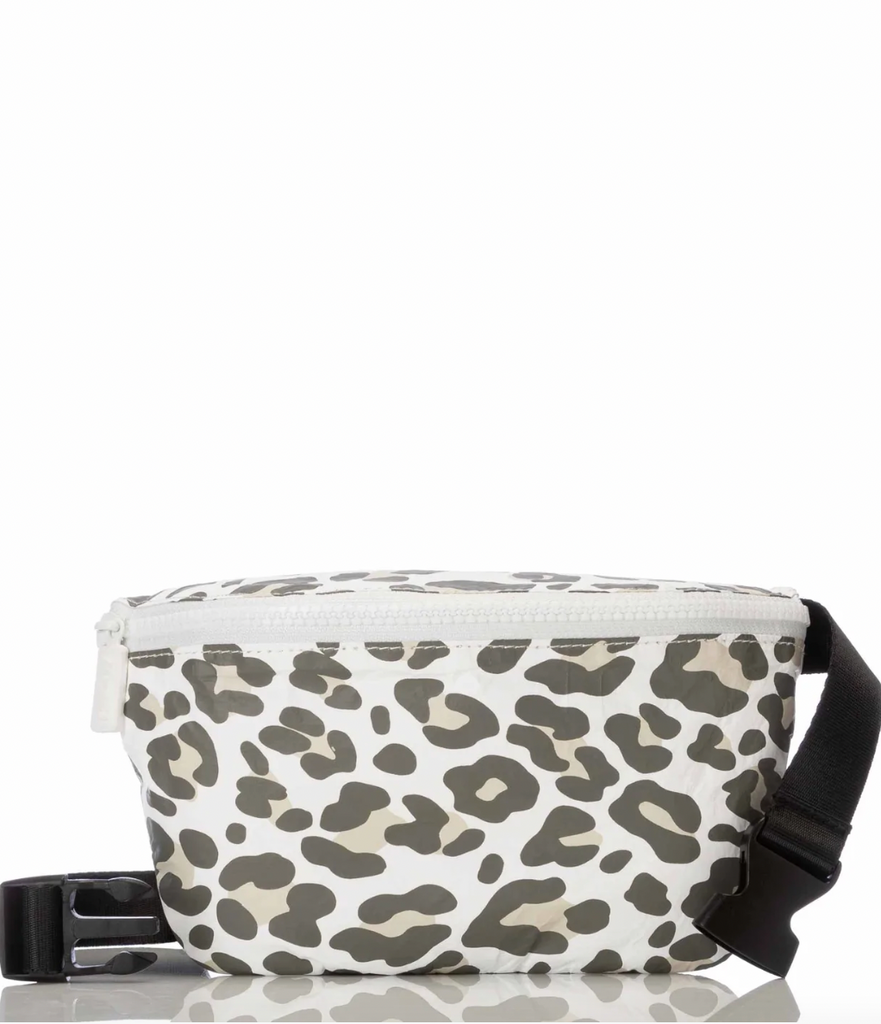 Snow Leopard Mini Hip Pack