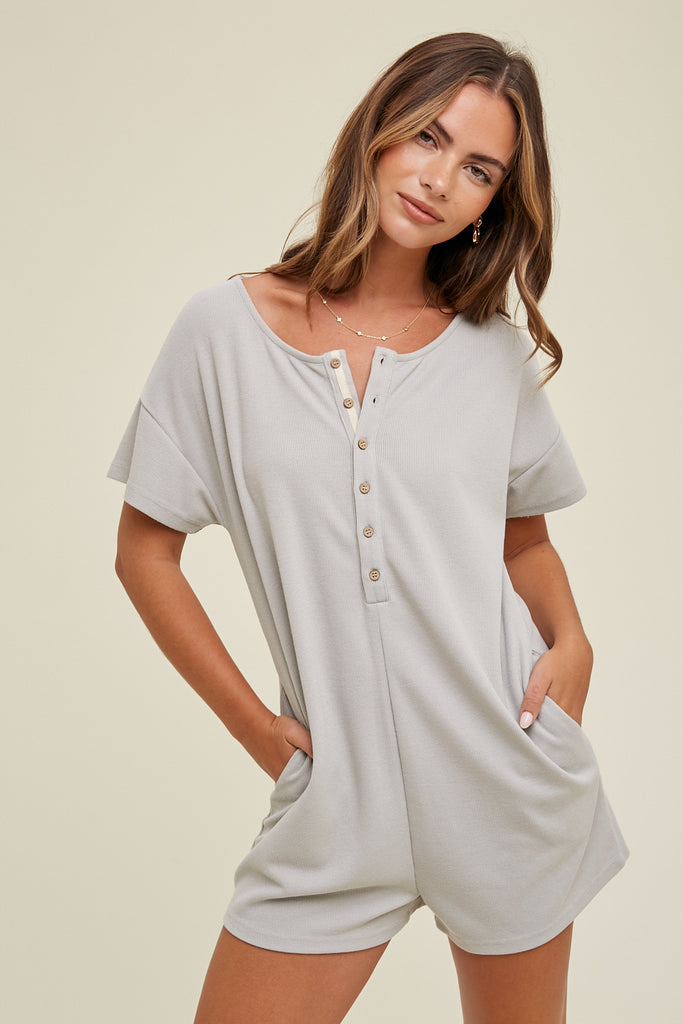 BUTTON-UP KNIT ROMPER L. GREY