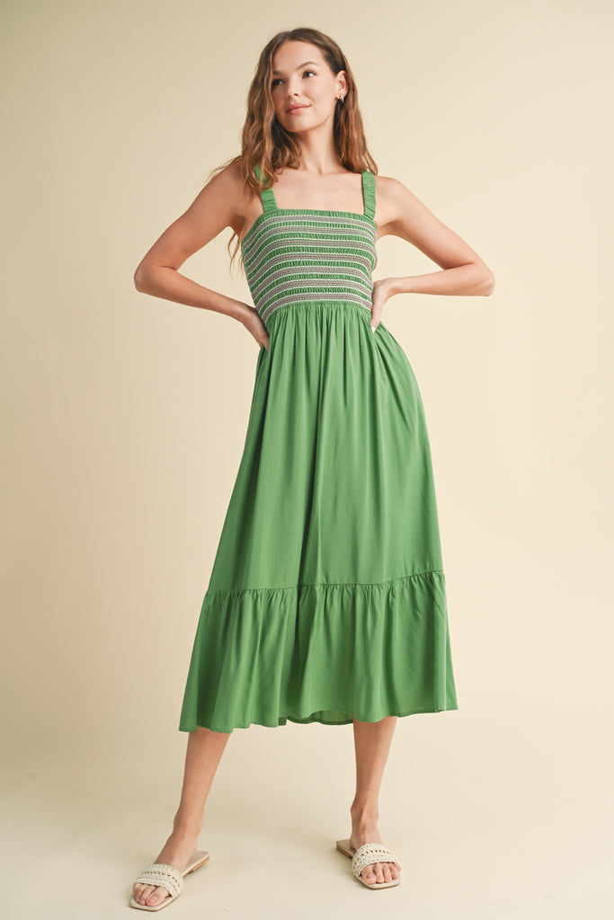 EMBROIDERED MIDI DRESS WITH RUCHED STRAPS GREEN