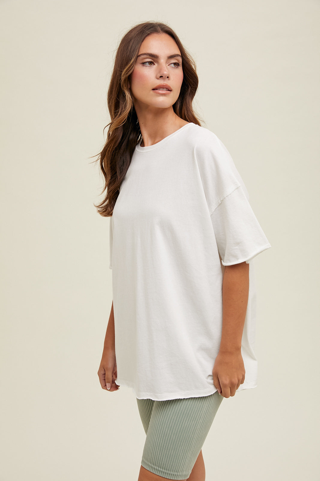 OVERSIZED RAW HEM DETAIL SHIRT