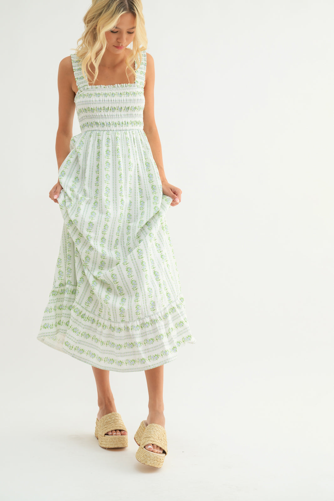 FLORAL SQUARE NECK MAXI DRESS