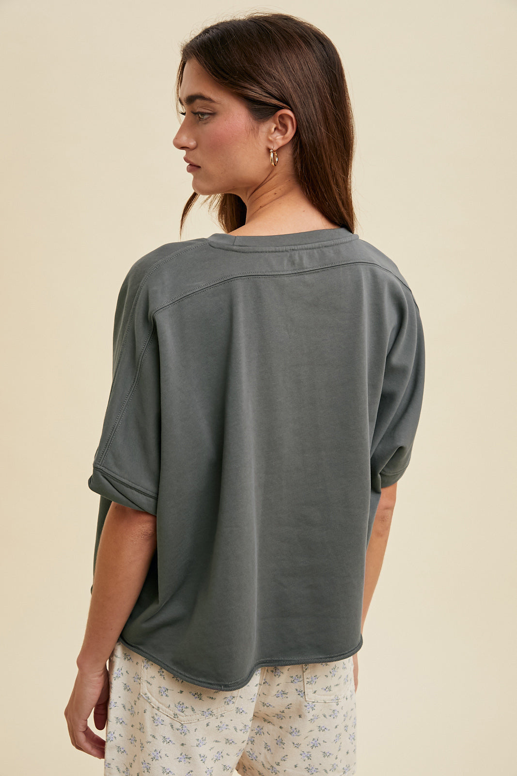TWIST CUFF KNIT TOP CHARCOAL