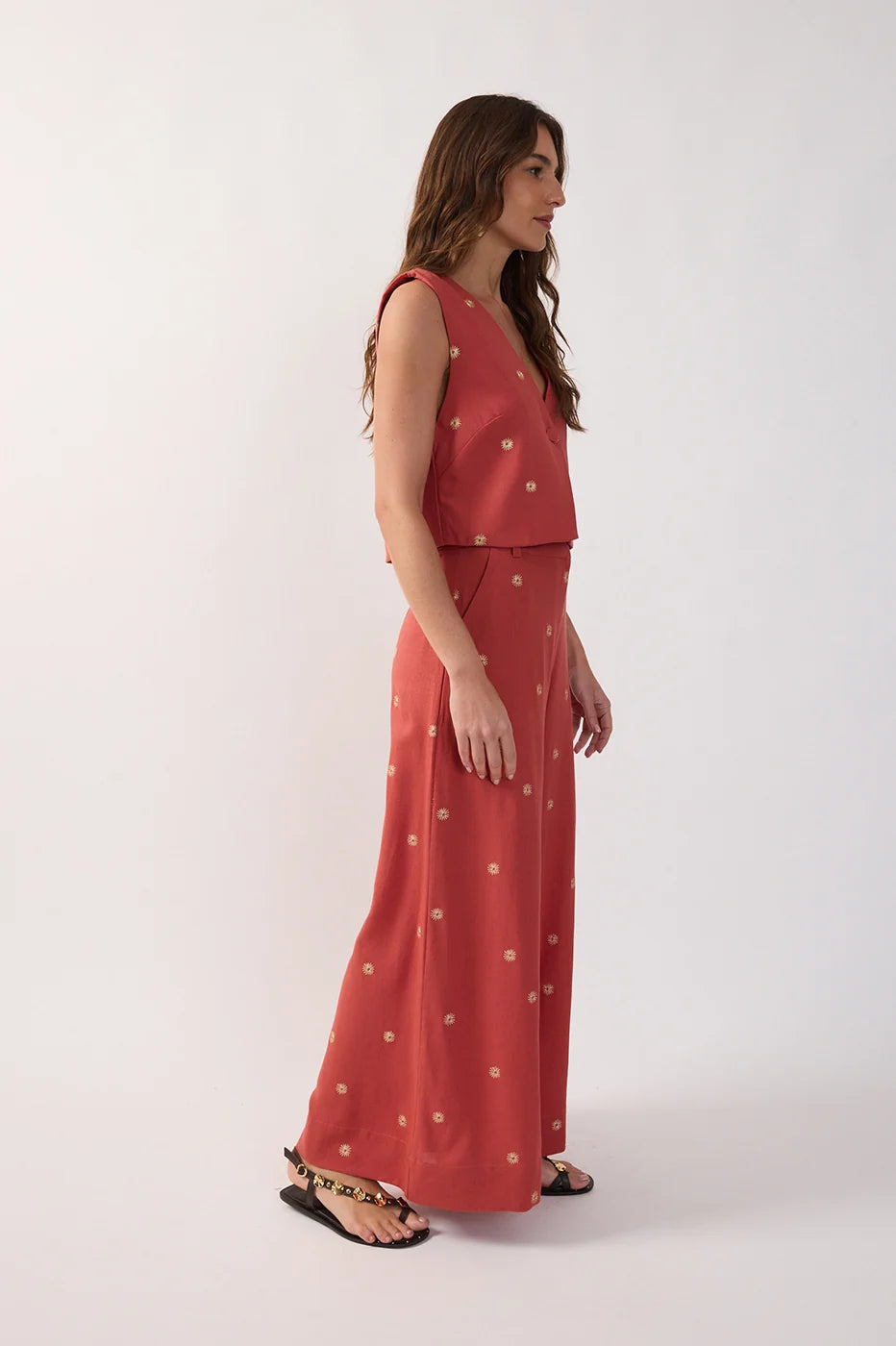 Lurex Embroidered Pockets Linen Pants