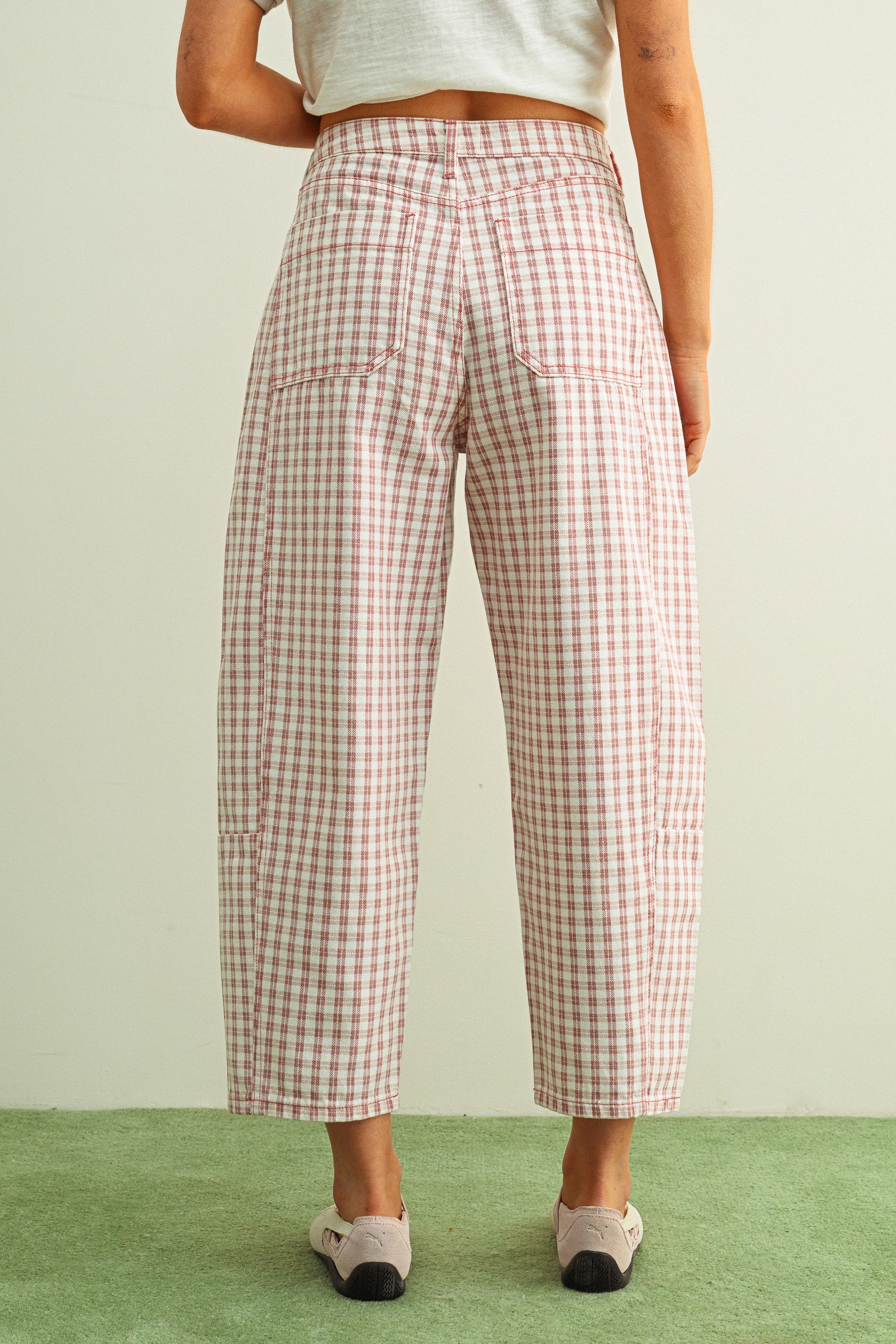 Mini Checker Pattern Barrel Pants Pink