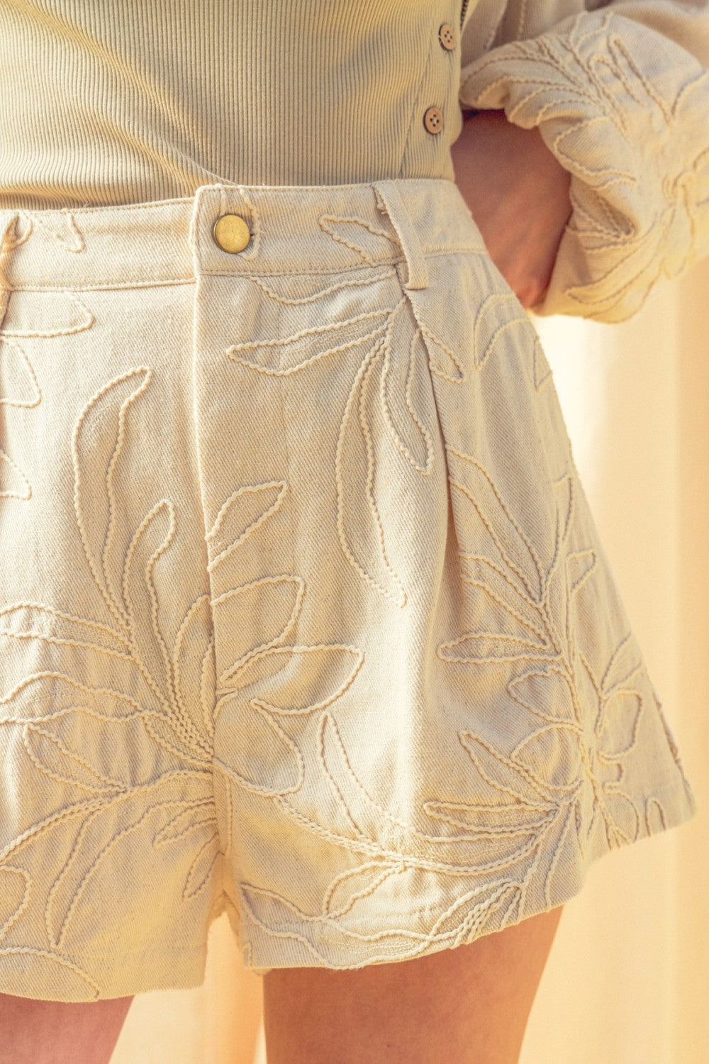 Cotton Floral Jacquard Pleated Shorts