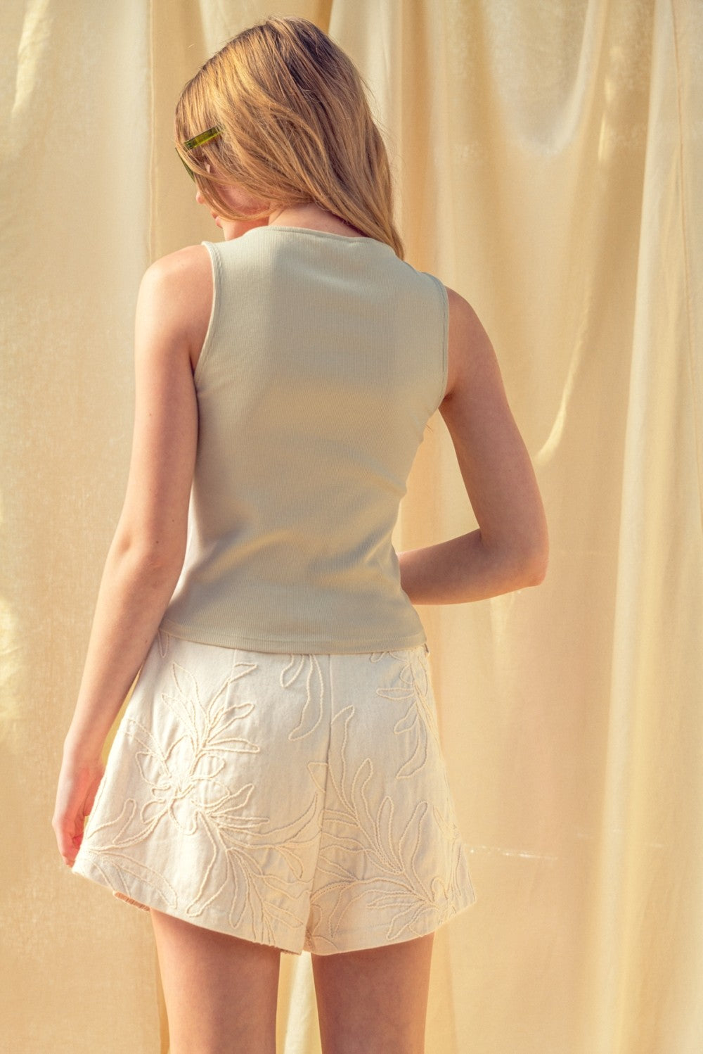 Cotton Floral Jacquard Pleated Shorts