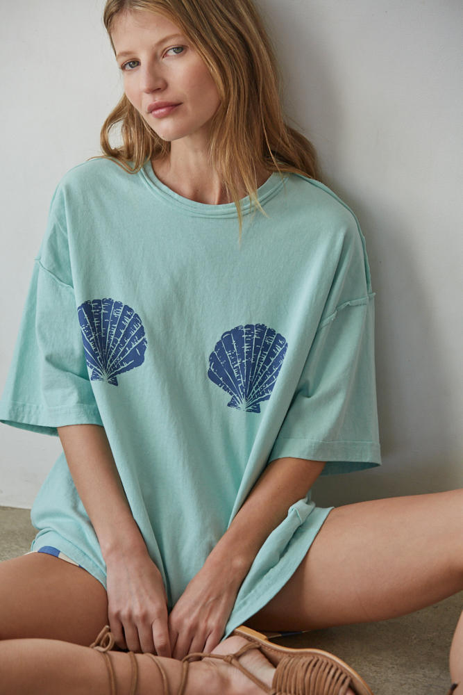 Sun-Kissed Shells Tee Mint