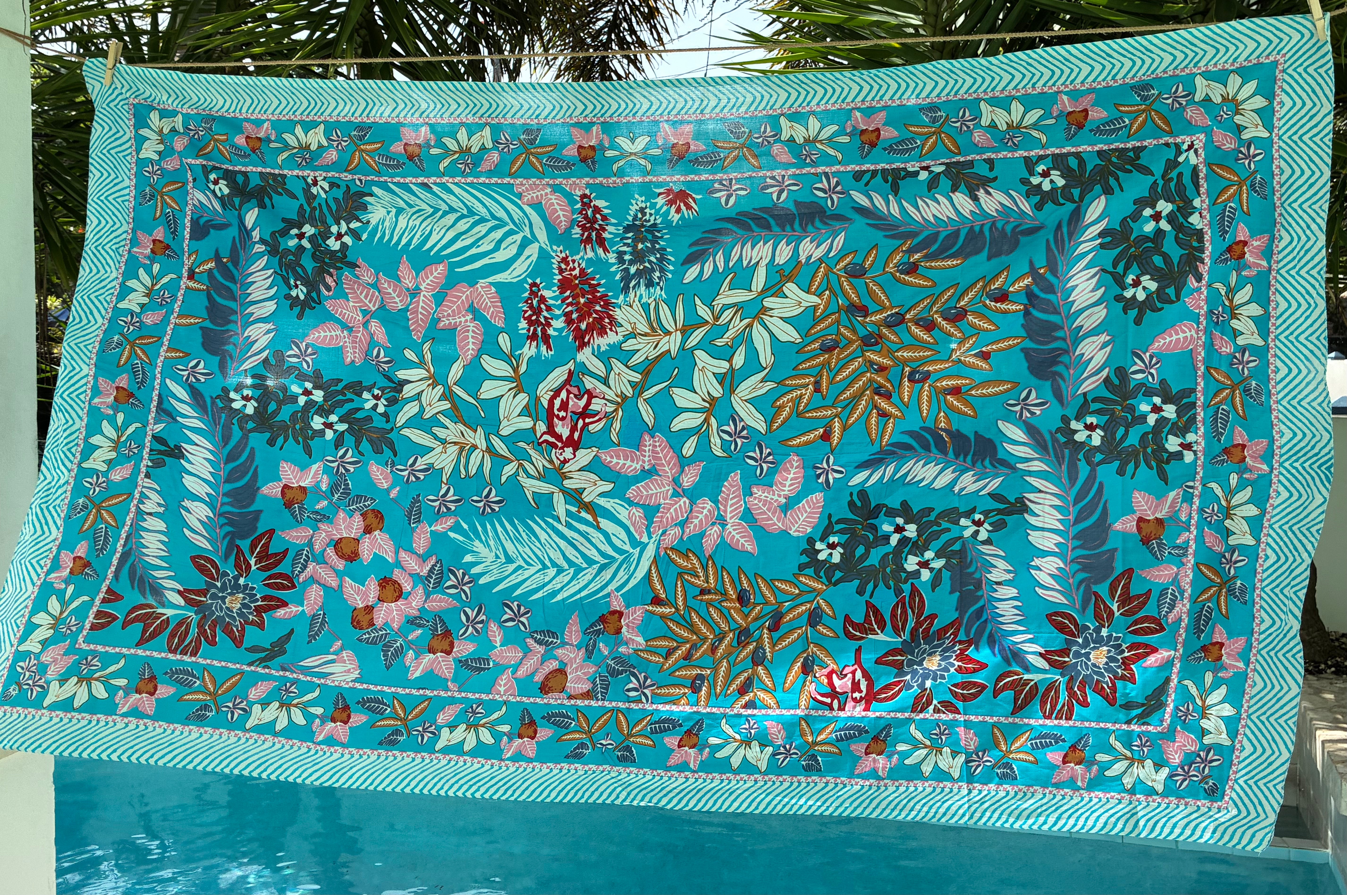 Tropicalia Sarong