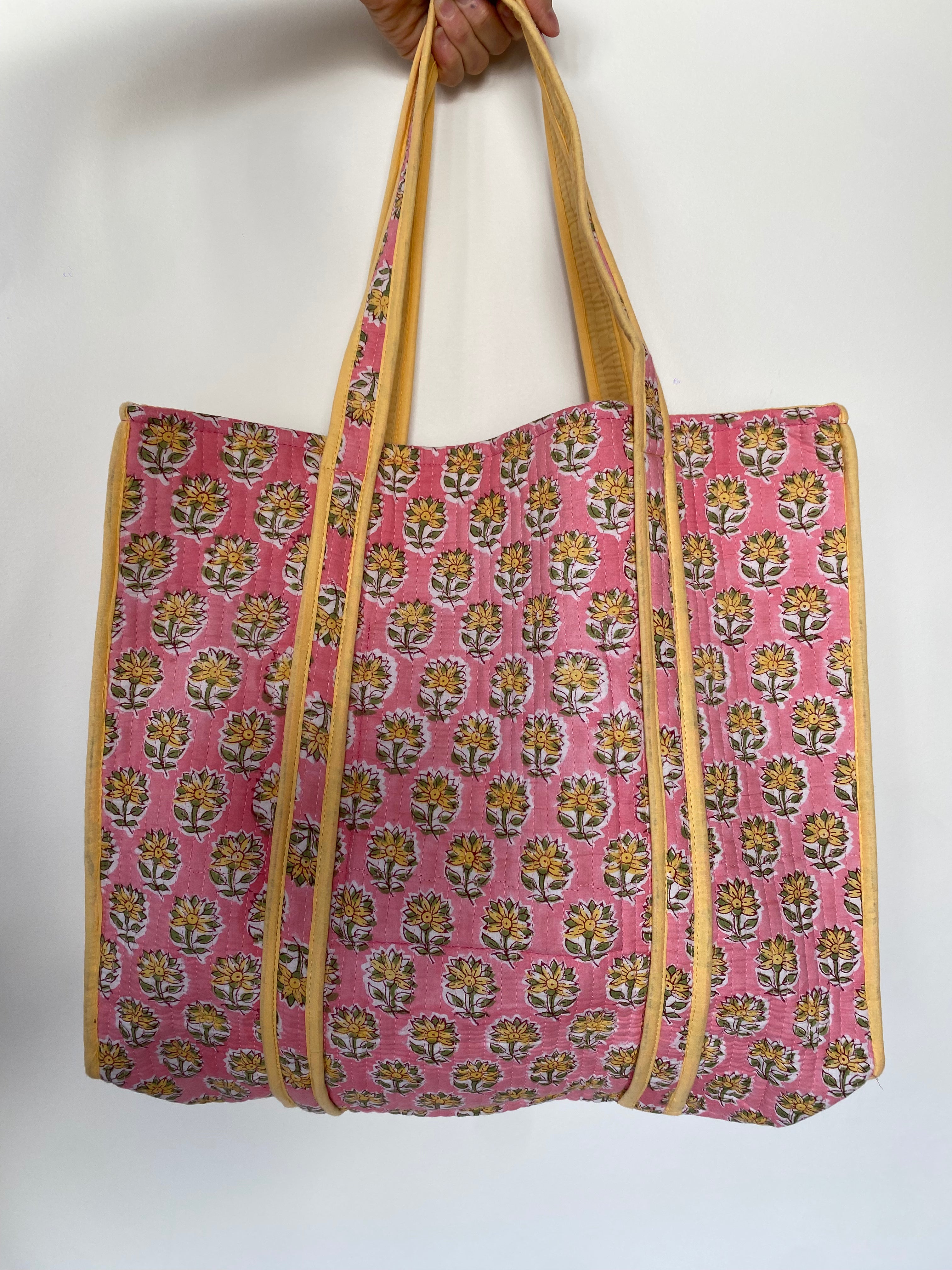 Daisy Quilted Tote