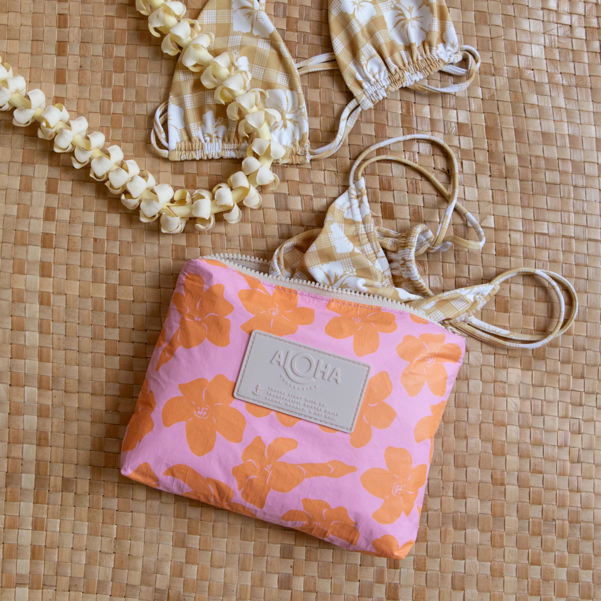 Puakenikeni Buds Small Pouch