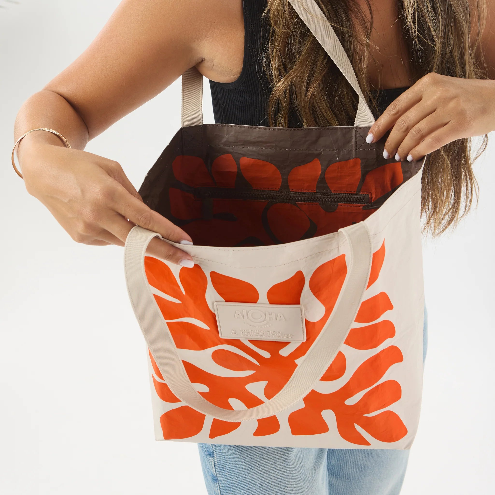 Aloha Applique Reversible Tote Zest/Sandstone