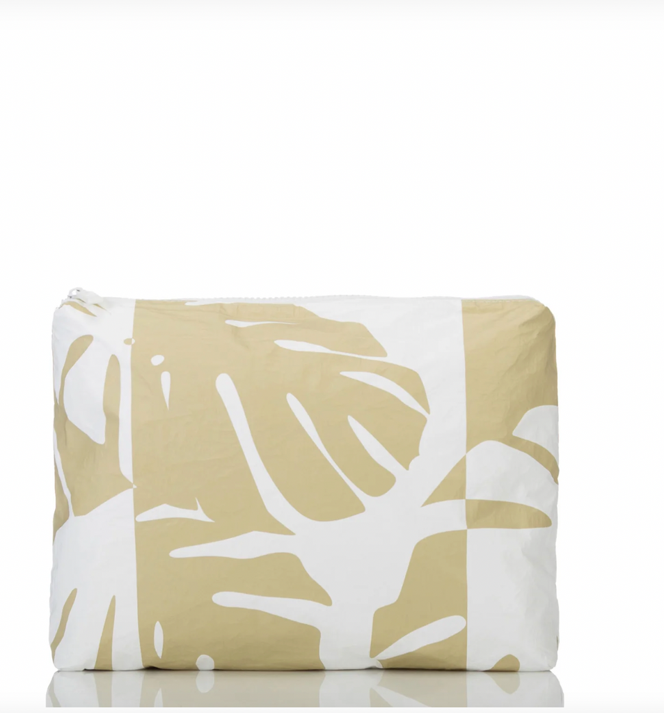 Mid Monstera Pouch in Shade