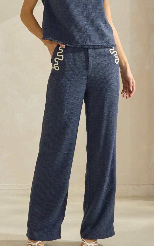 Frayed Edge Tweed Bottom