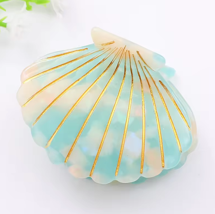 Shell Hair Clip