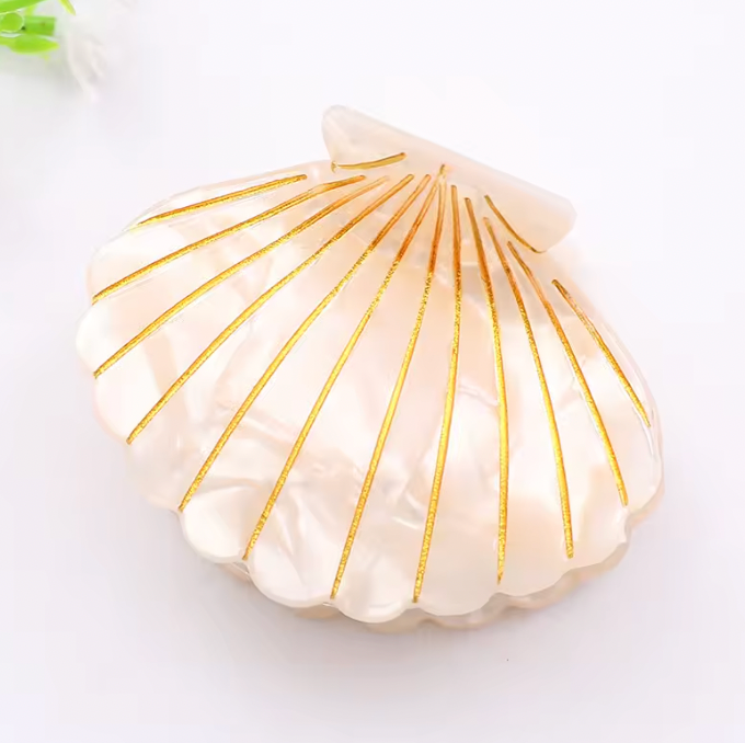 Shell Hair Clip