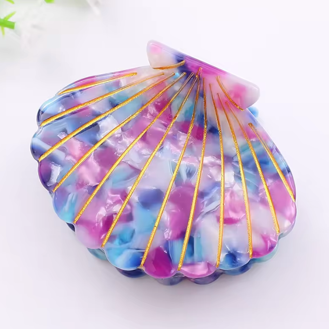 Shell Hair Clip