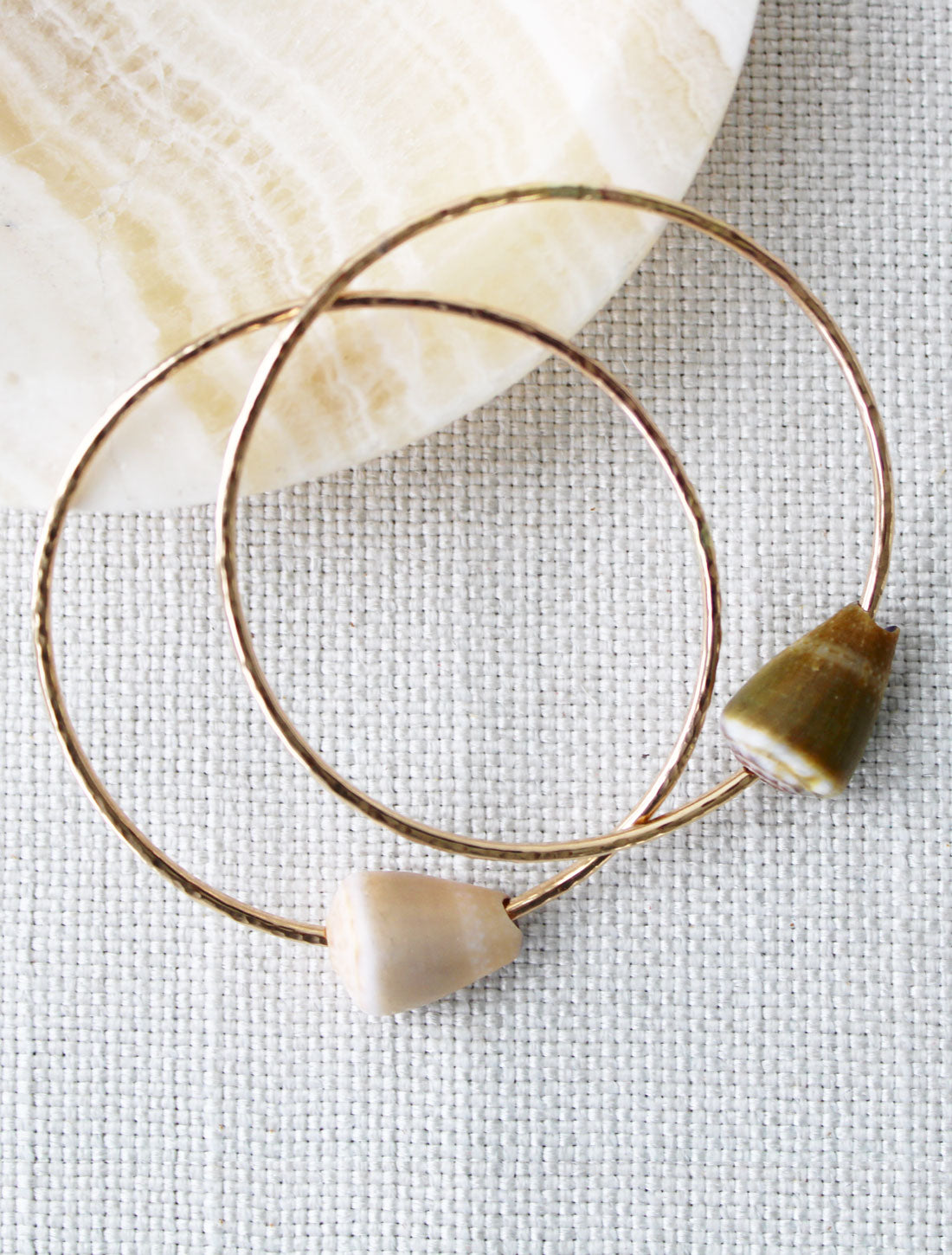 Gold Sea Shell Bangle Set 006