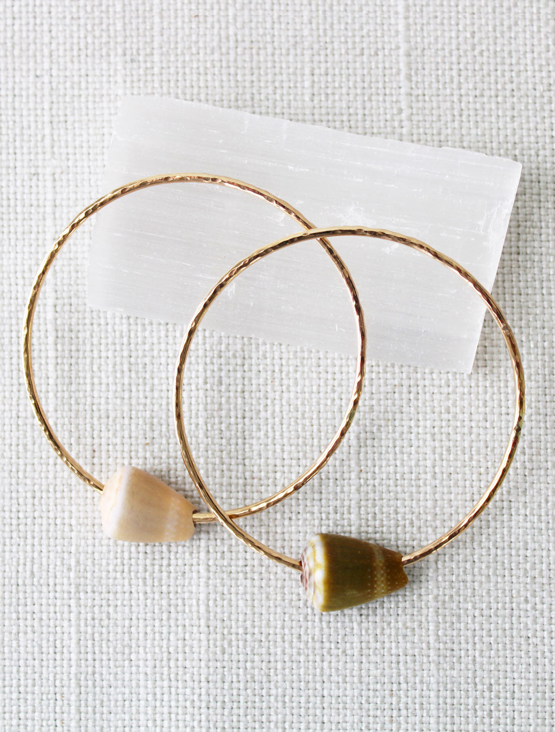 Gold Sea Shell Bangle Set 006