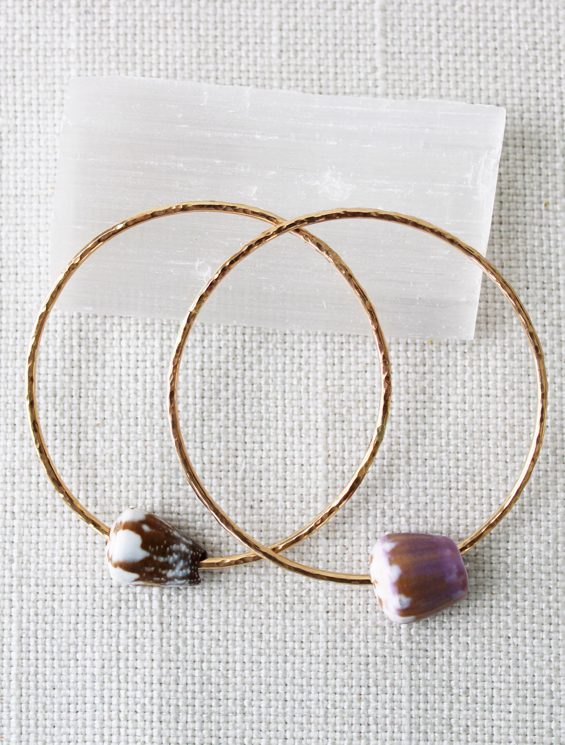 Gold Sea Shell Bangle Set 007