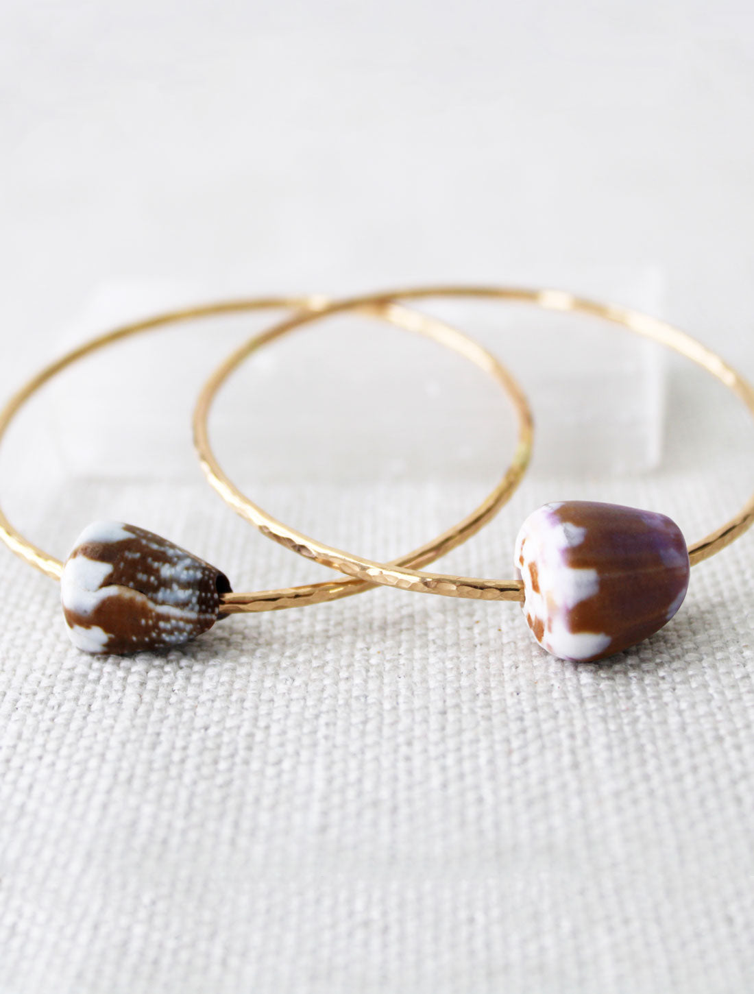 Gold Sea Shell Bangle Set 007